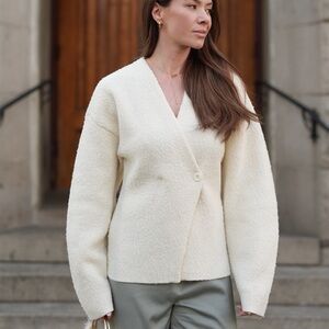 REVOLVE Cream Women's Cardigan Sweater